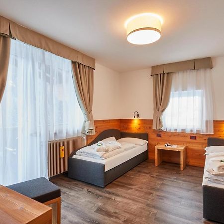 Hotel Astoria Canazei Zewnętrze zdjęcie